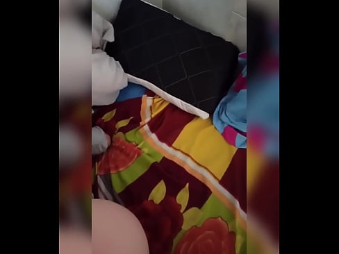 ❤️ Ҳамҳуҷраи ман дар хона танҳо мемонад, зеро шавҳараш ба рухсатӣ меравад ва ман аз фурсат истифода бурда, ӯро сиҳат мекунам ва харашро аз шир пур мекунам ️ Видео мақъад дар tg.91sesex101.top ❌️