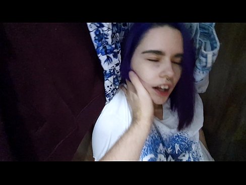 ❤️ Хоҳарамро дар ҷевон ёфт ва ба ӯ кӯмак кард ️ Видео мақъад дар tg.91sesex101.top ❌️